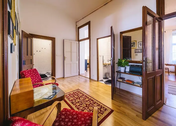 Harry Potter's In Center